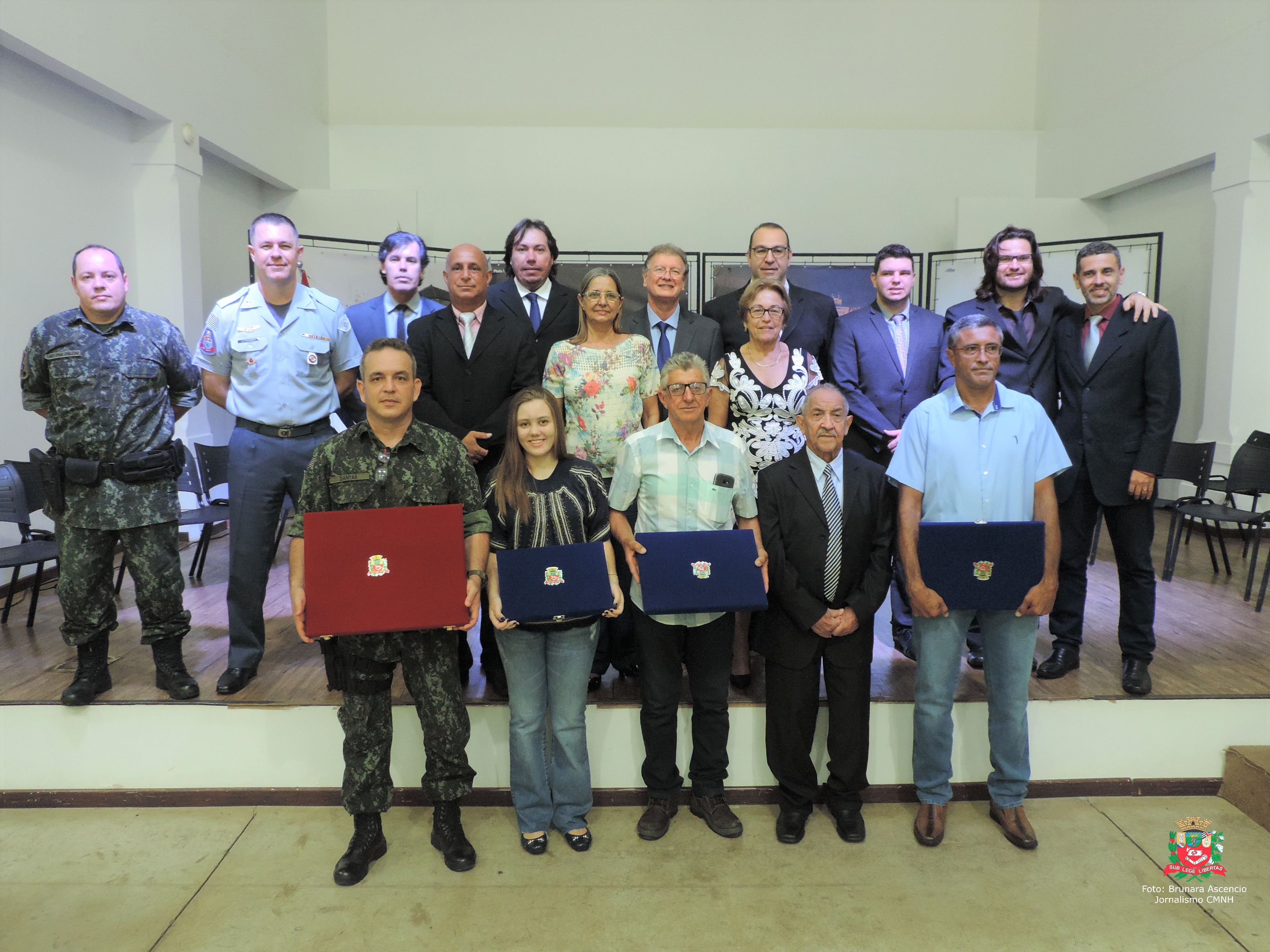 Visualize fotos Sessão Solene 20/11/2019