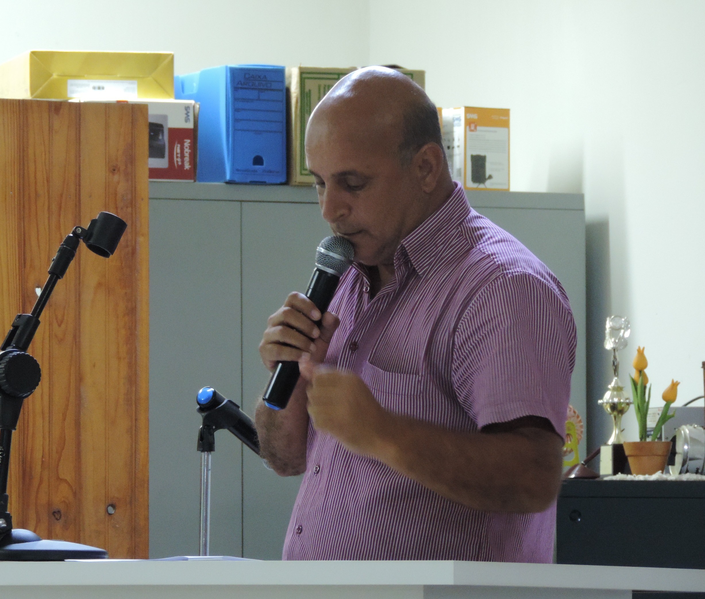 Vereador Ideval do Sinserp solicita ao Sest e ao Senat disponibilização de cursos de transporte coletivo e transporte de combustível para o Município