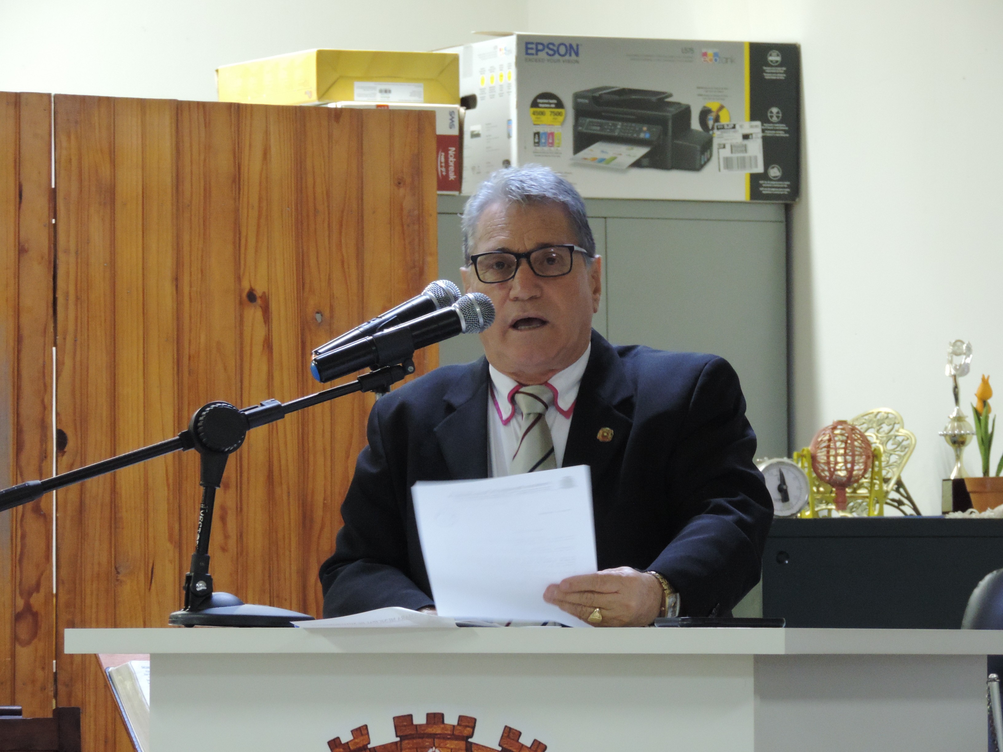 Vereador Nelsinho Luiz apresenta Moção de Agradecimento ao diretor-presidente da Energisa Sul-Sudeste