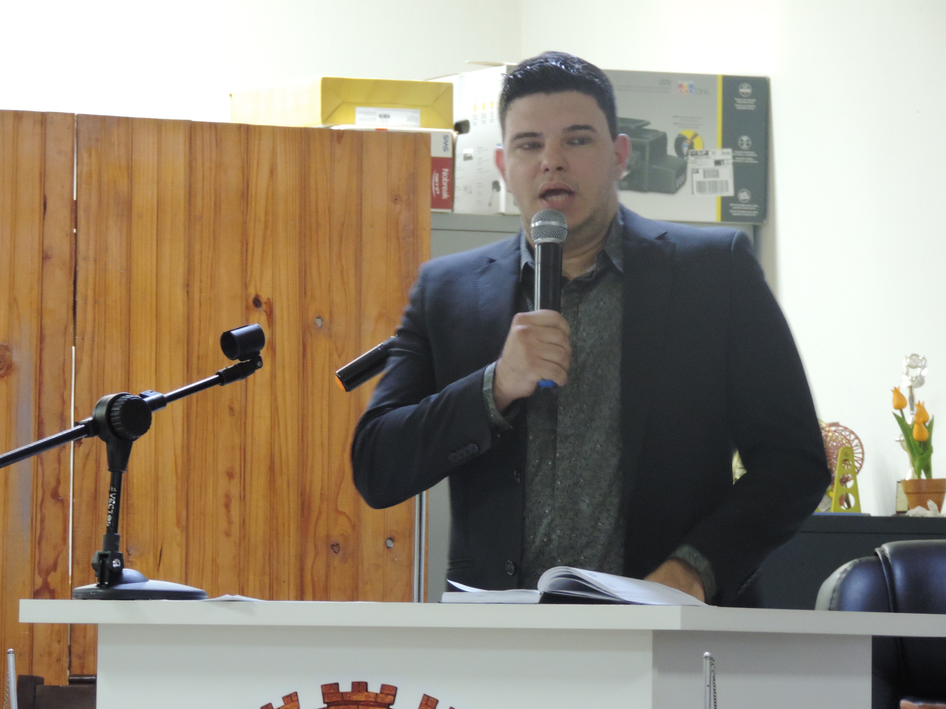 Vereador Celso Andrade Júnior solicita ao Executivo motivo pelo qual PEV de Resíduos de Construção e Demolição não está em funcionamento