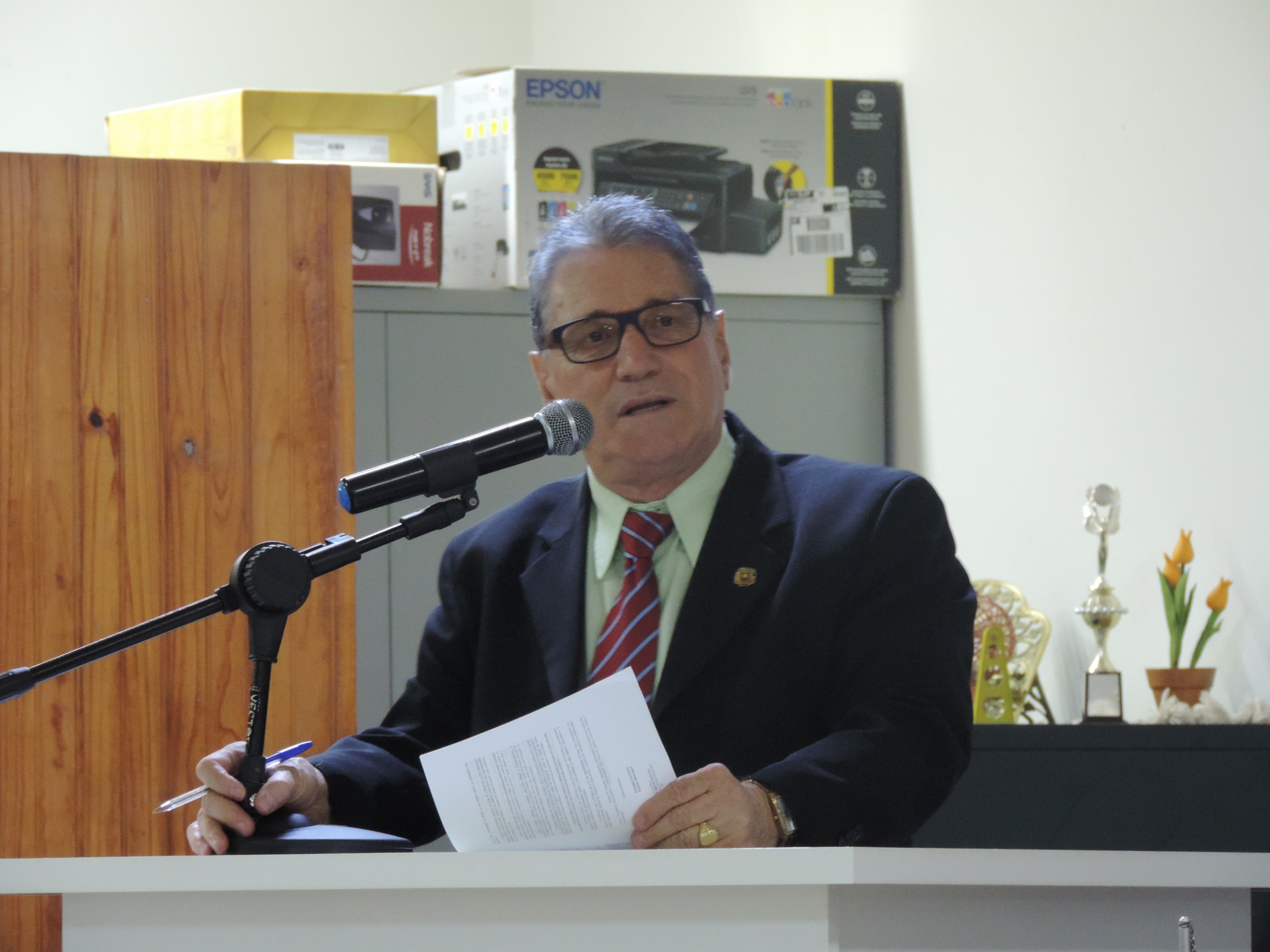 Vereador Nelsinho Luiz solicita ao Executivo informação sobre funcionamento da UBS "Hermínio Ramazzini"