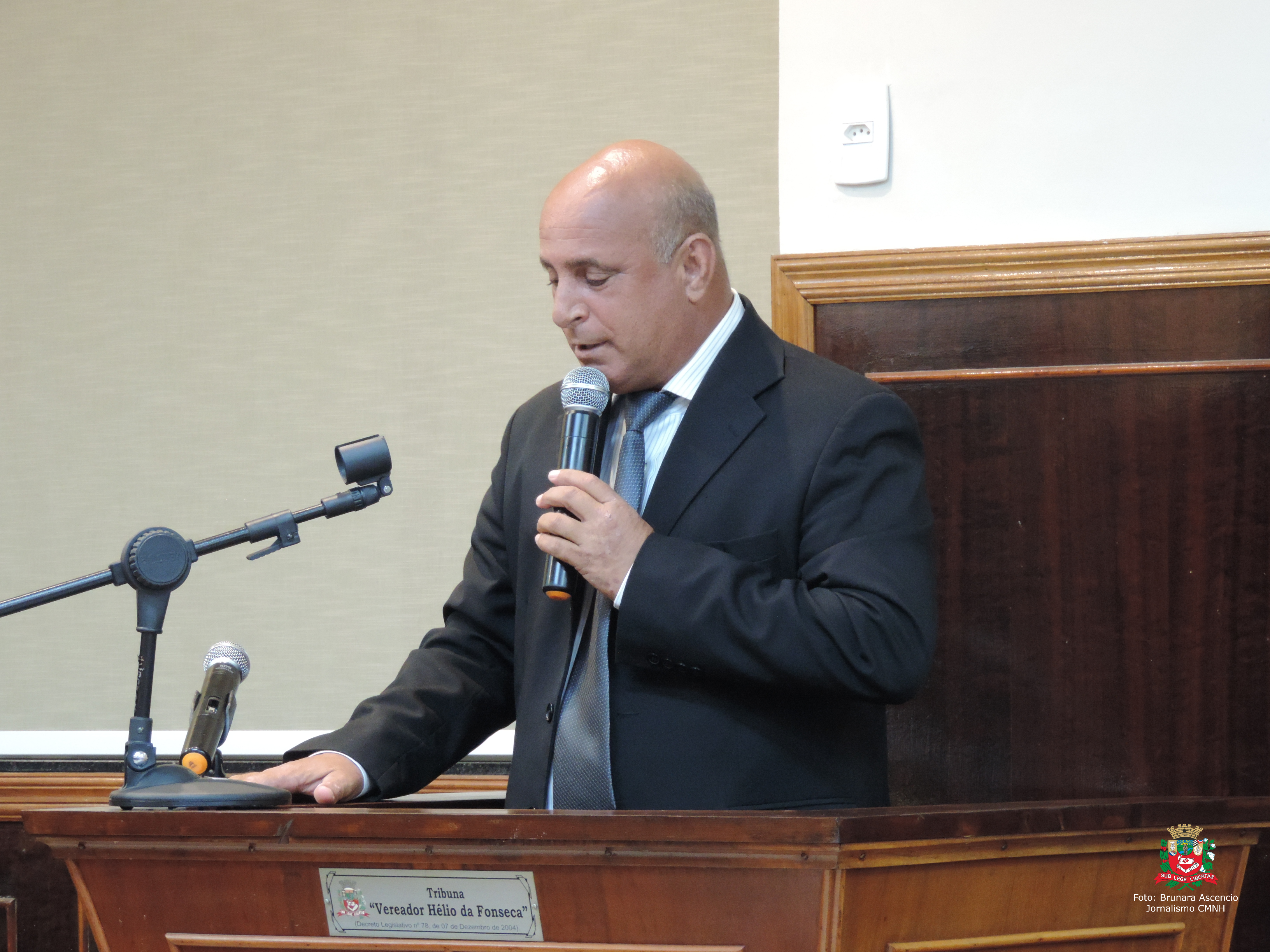 Vereador Ideval do Sinserp solicita ao Secretário de Educação e ao Executivo Municipal fornecimento de repelente de insetos na Rede Municipal de Ensino