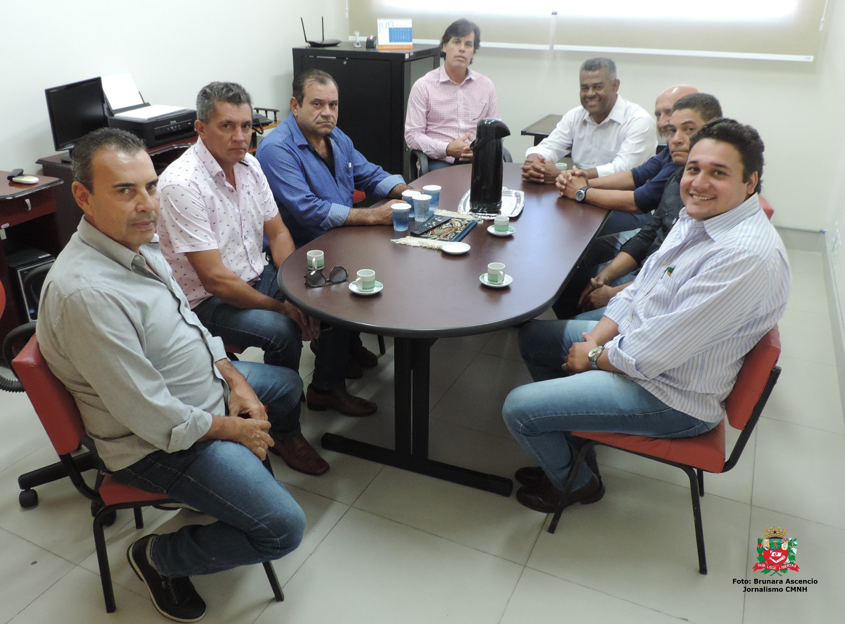 Câmara recebe visita de vereadores de Igarapava 