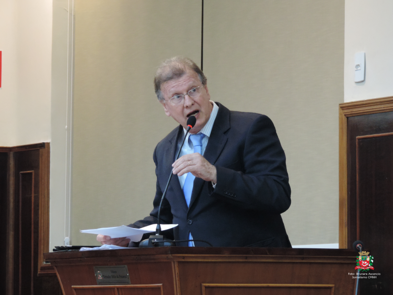 Vereador Roberto Melchiori apresenta Moção de Aplausos ao Centro Comunitário Ana Fiorelli