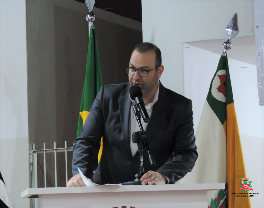 Vereador Amilcar Raphe solicita ao Executivo Municipal informações sobre quadro de servidores municipais