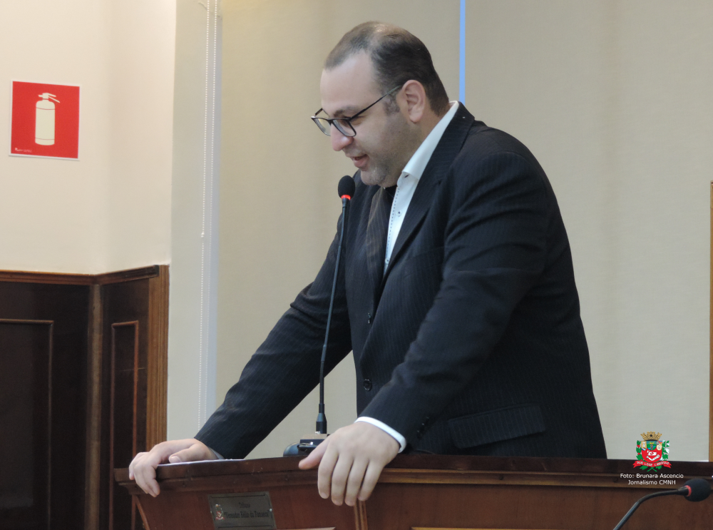 Vereador Amilcar Raphe solicita ao Executivo Municipal tornar duas vias do Jardim Diogo Castilho mão única de direção