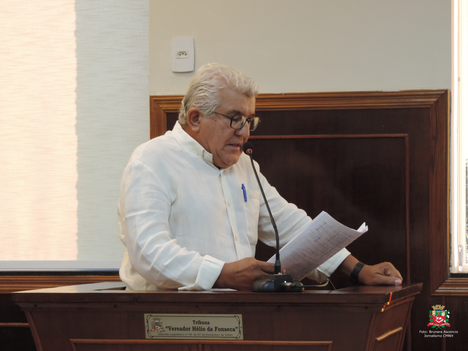 Vereador Jair Gordo solicita ao Executivo Municipal serviço de tapa-buraco em via pública no Jardim São Benedito