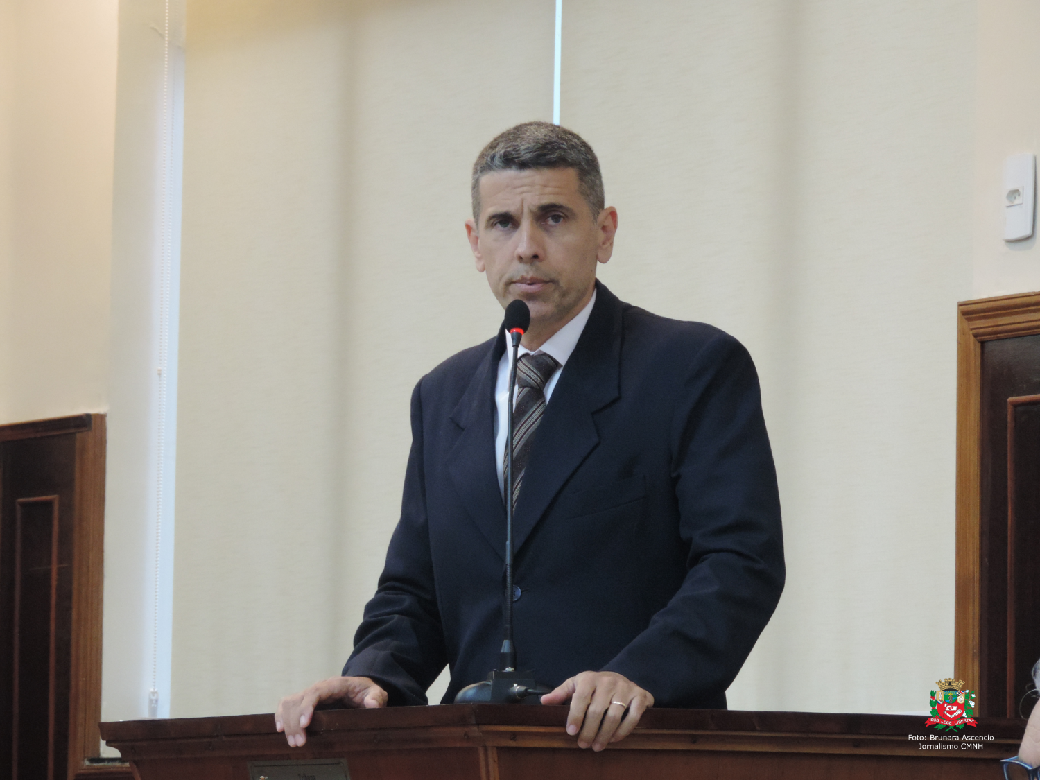 Vereador Beto de Souza concede "Diploma Beija-flor" ao Projeto Kids do Colégio Anglo Santa Rita