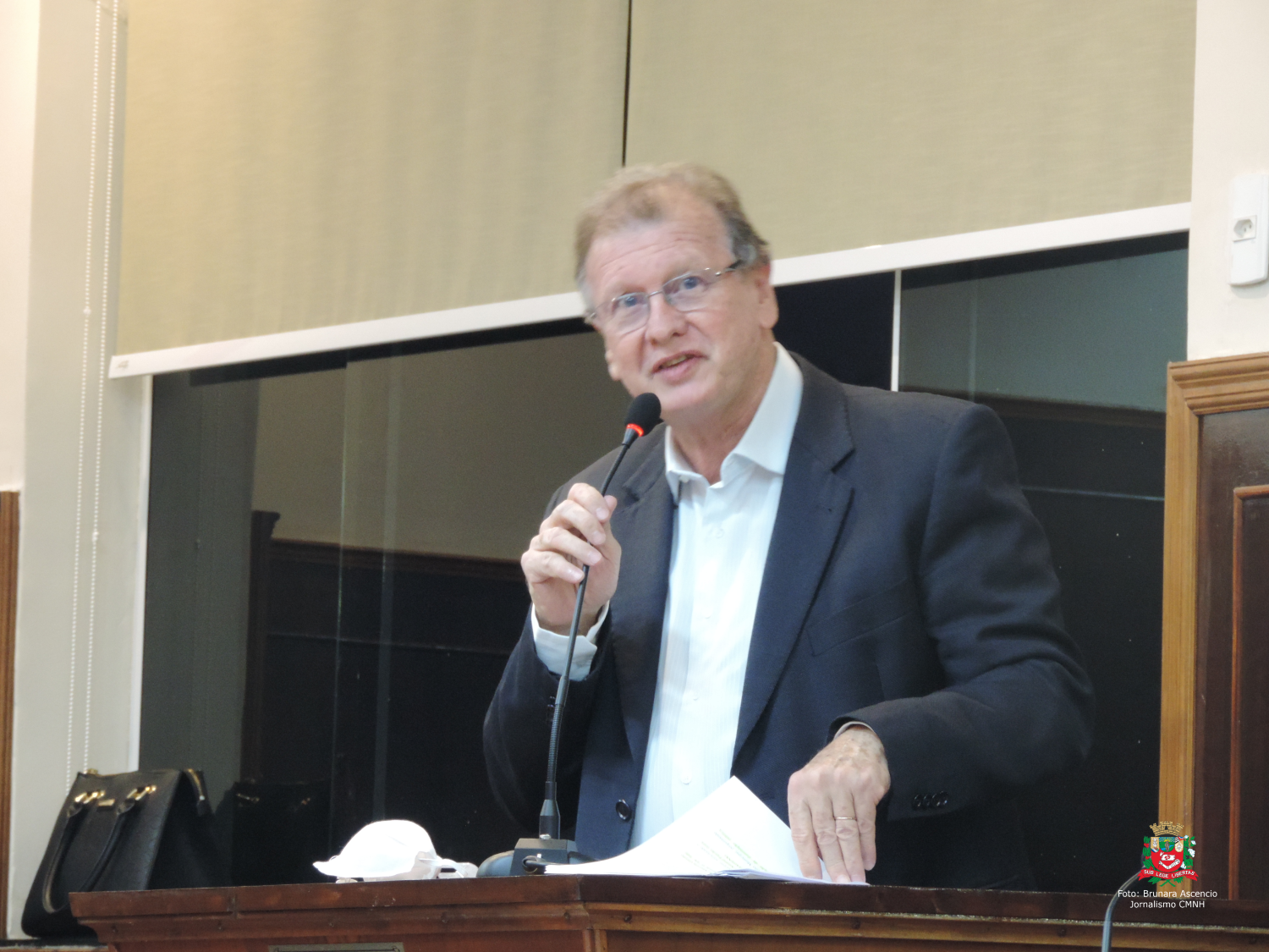 Vereador Roberto Melchiori pergunta ao Prefeito Municipal quando será iniciada a manutenção da iluminação pública