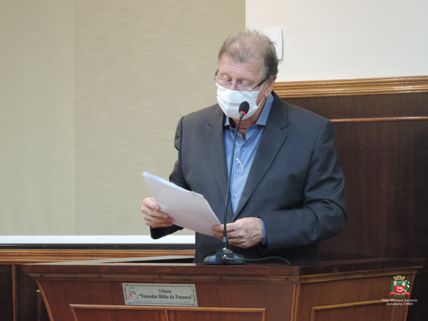 Vereador Roberto Melchiori solicita instalação de totem de display de álcool em gel em vários locais do Município