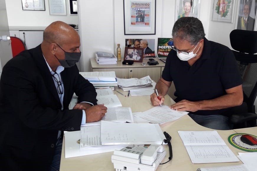 Vereador Ideval do Sinserp participou de reunião com o Deputado Federal Carlos Zarattini em São Paulo