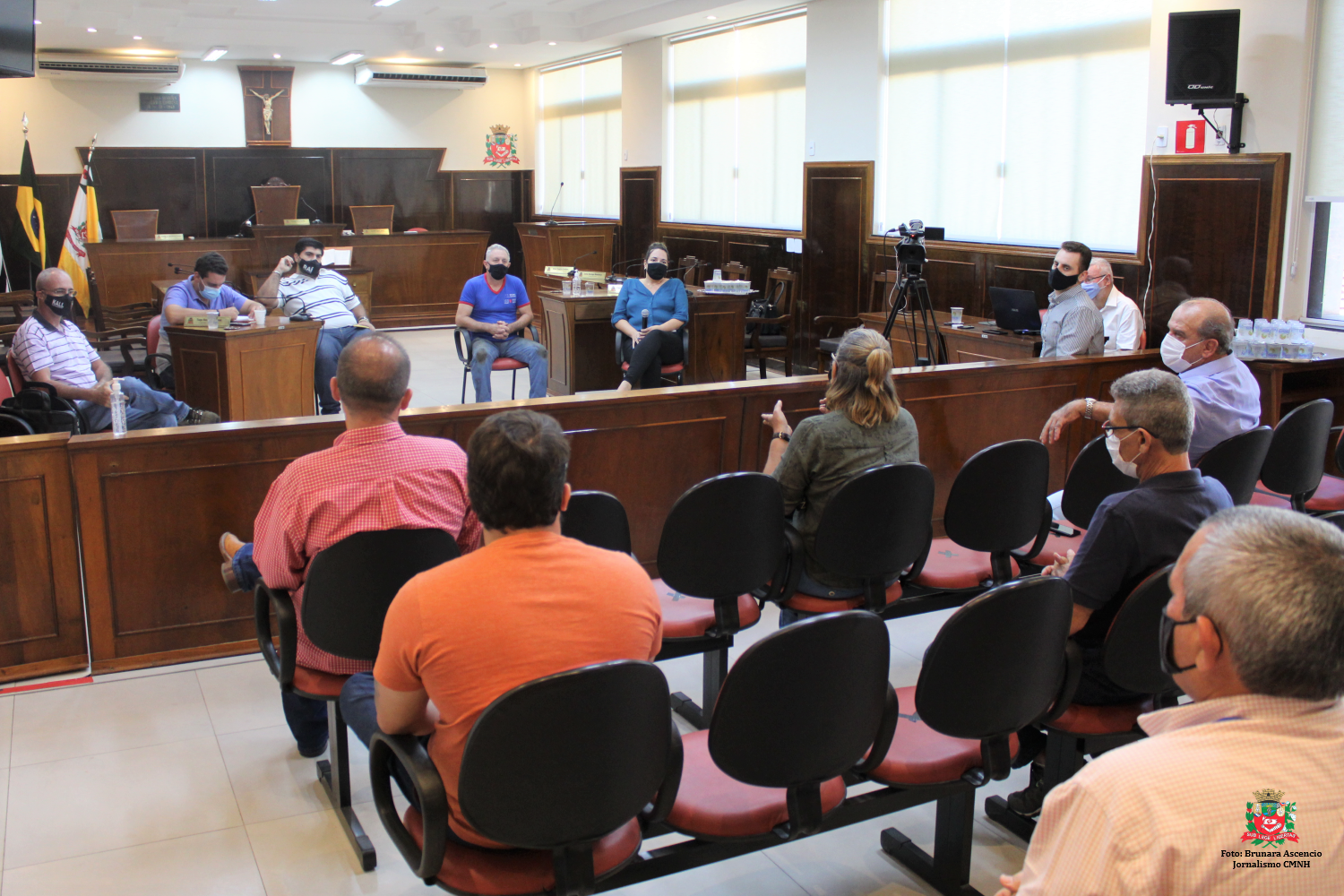 Comissão Especial de acompanhamento ao enfrentamento à pandemia da Covid-19 apresentou relatório na sessão ordinária de 19 de abril