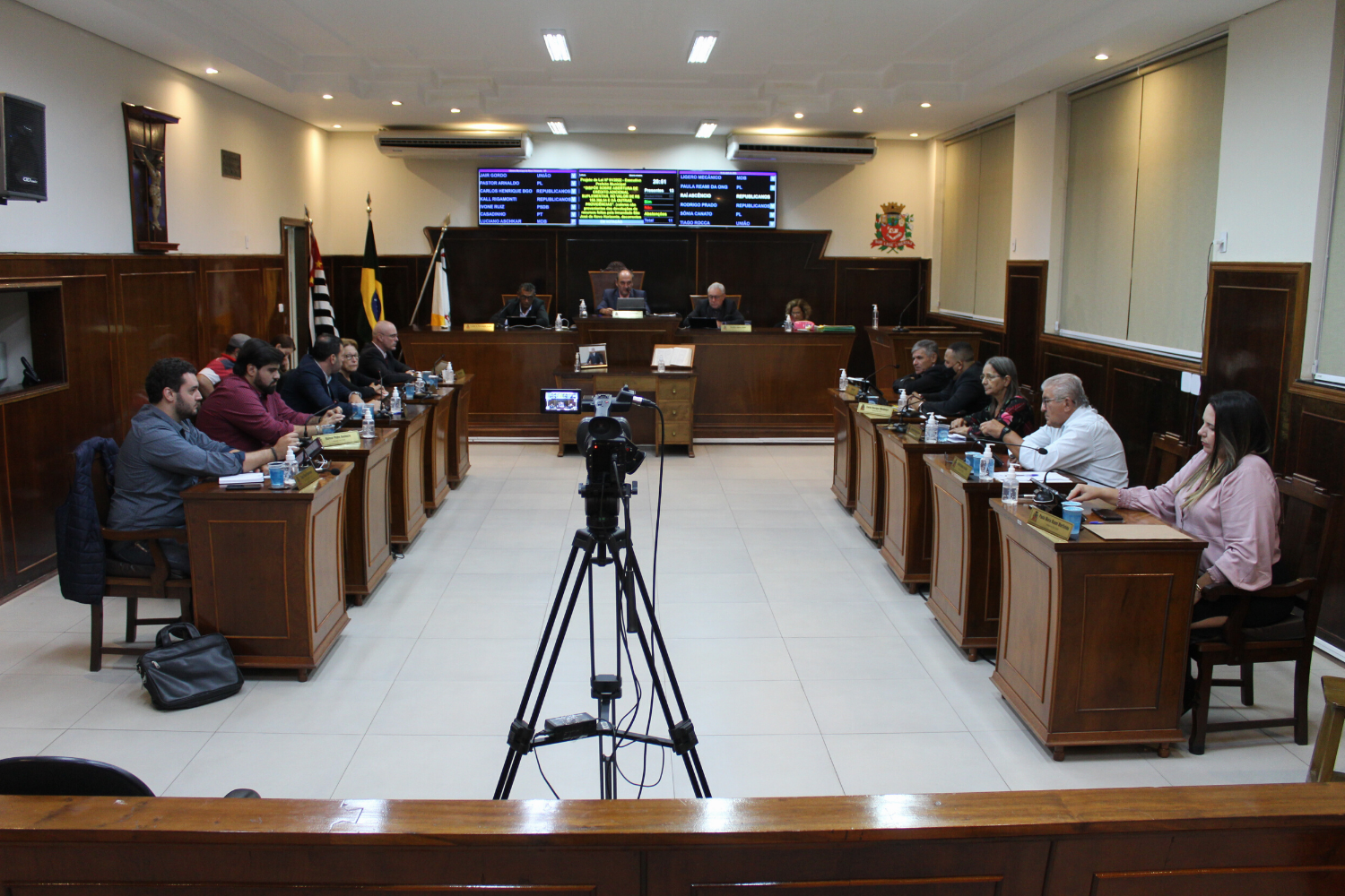 Plenário analisou 26 proposituras na sessão ordinária de 18 de abril