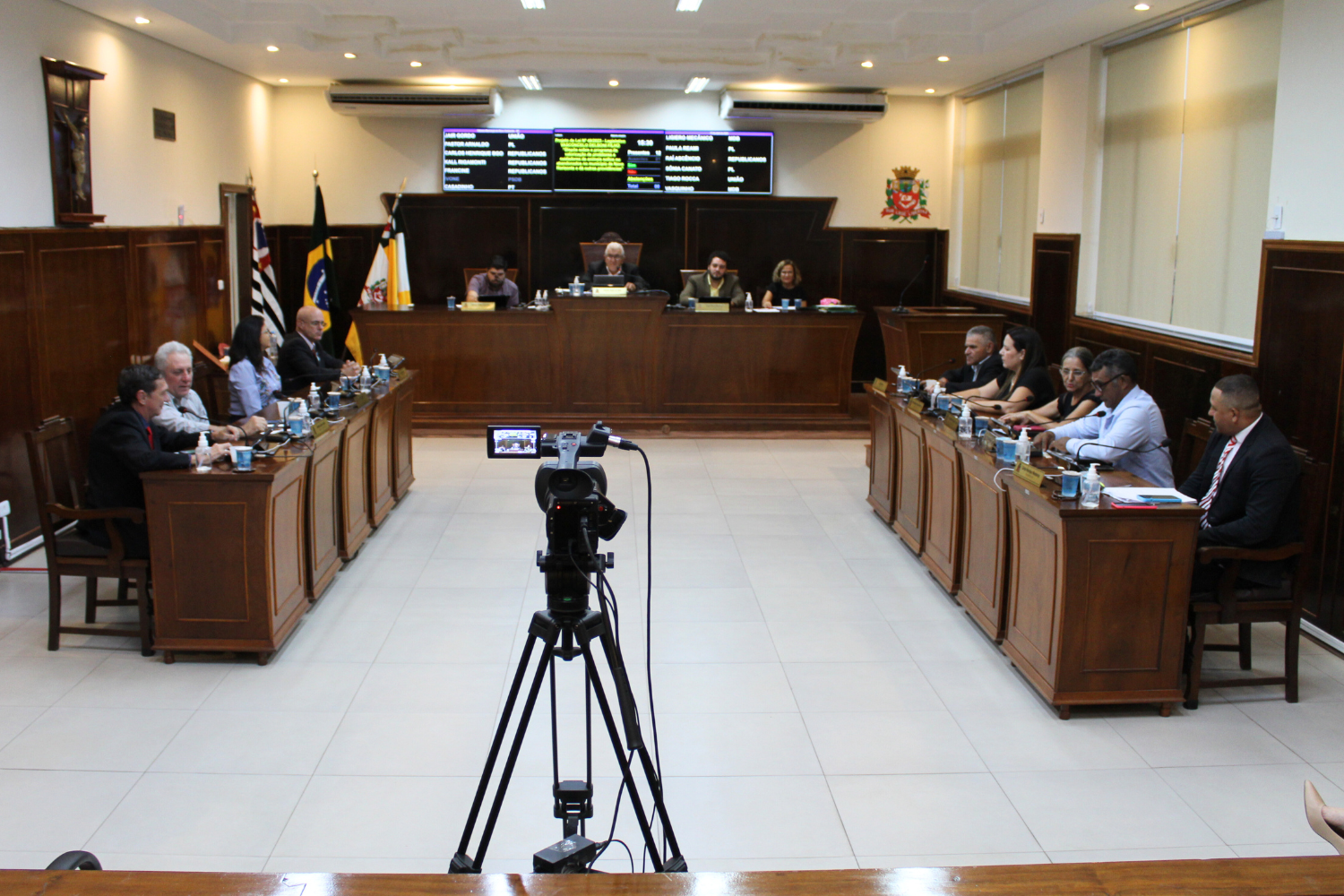 Plenário analisou 26 proposituras na sessão ordinária de 17 de abril