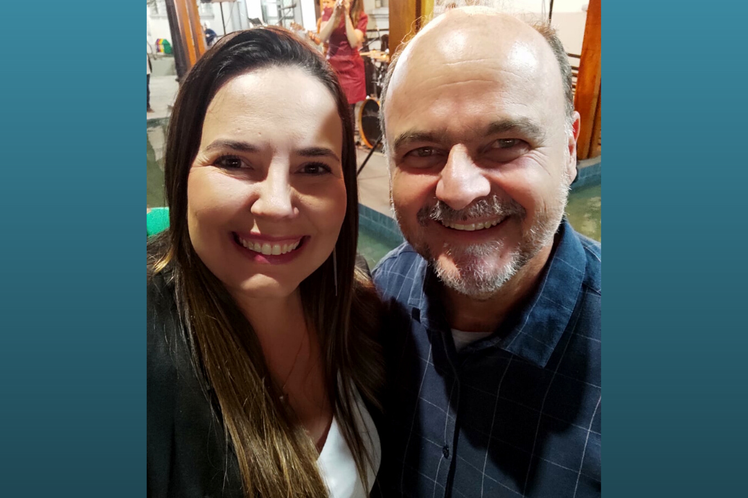 Vereadora Paula Reami solicita ao Deputado Estadual Ricardo Madalena 150 projetores destinados à Secretaria de Educação do Município 