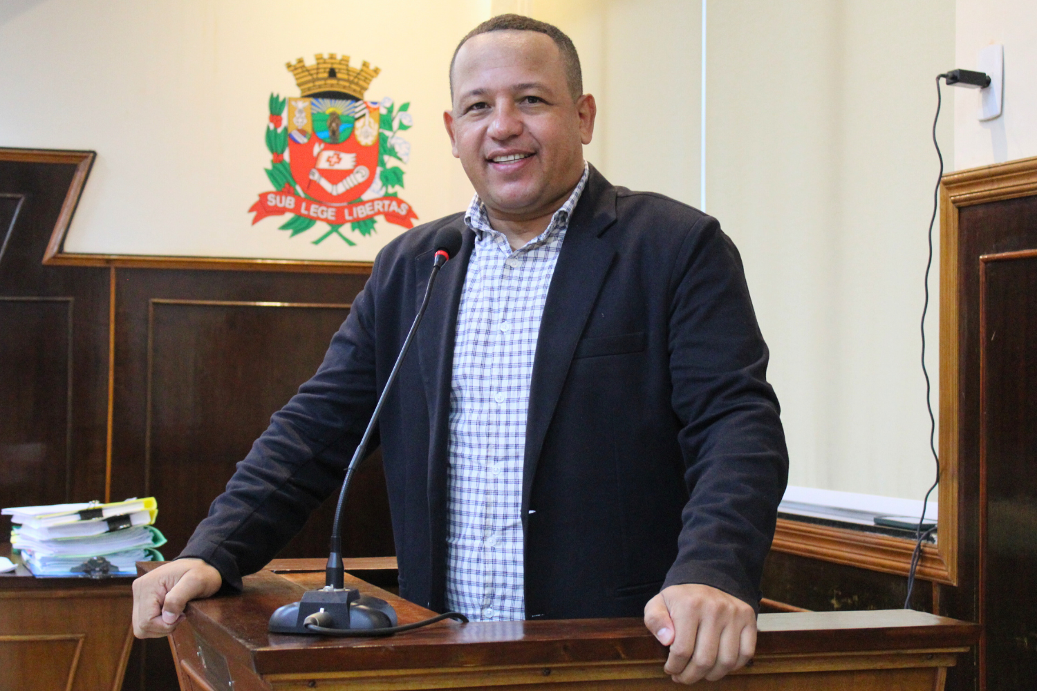 Vereador Carlos Henrique BGO solicita ao Executivo Municipal que seja firmado convênio com clubes recreativos para crianças carentes