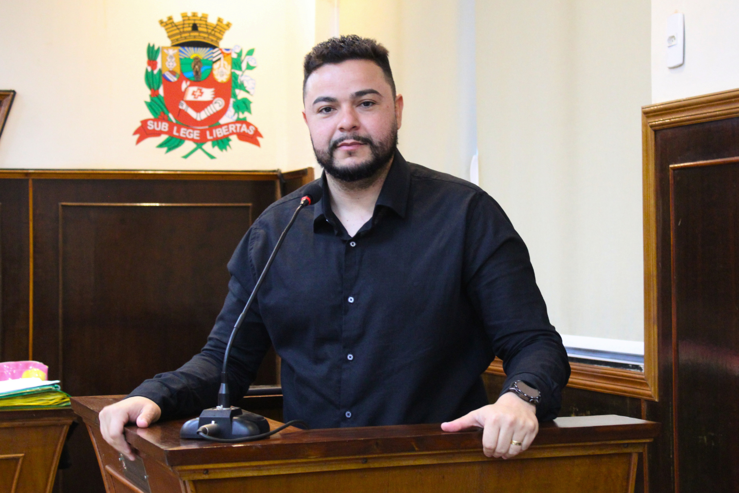 Vereador Alan Cosme indaga à Secretaria Municipal de Saúde se há local adequado para atendimentos realizados pelos Agentes Comunitários de Saúde