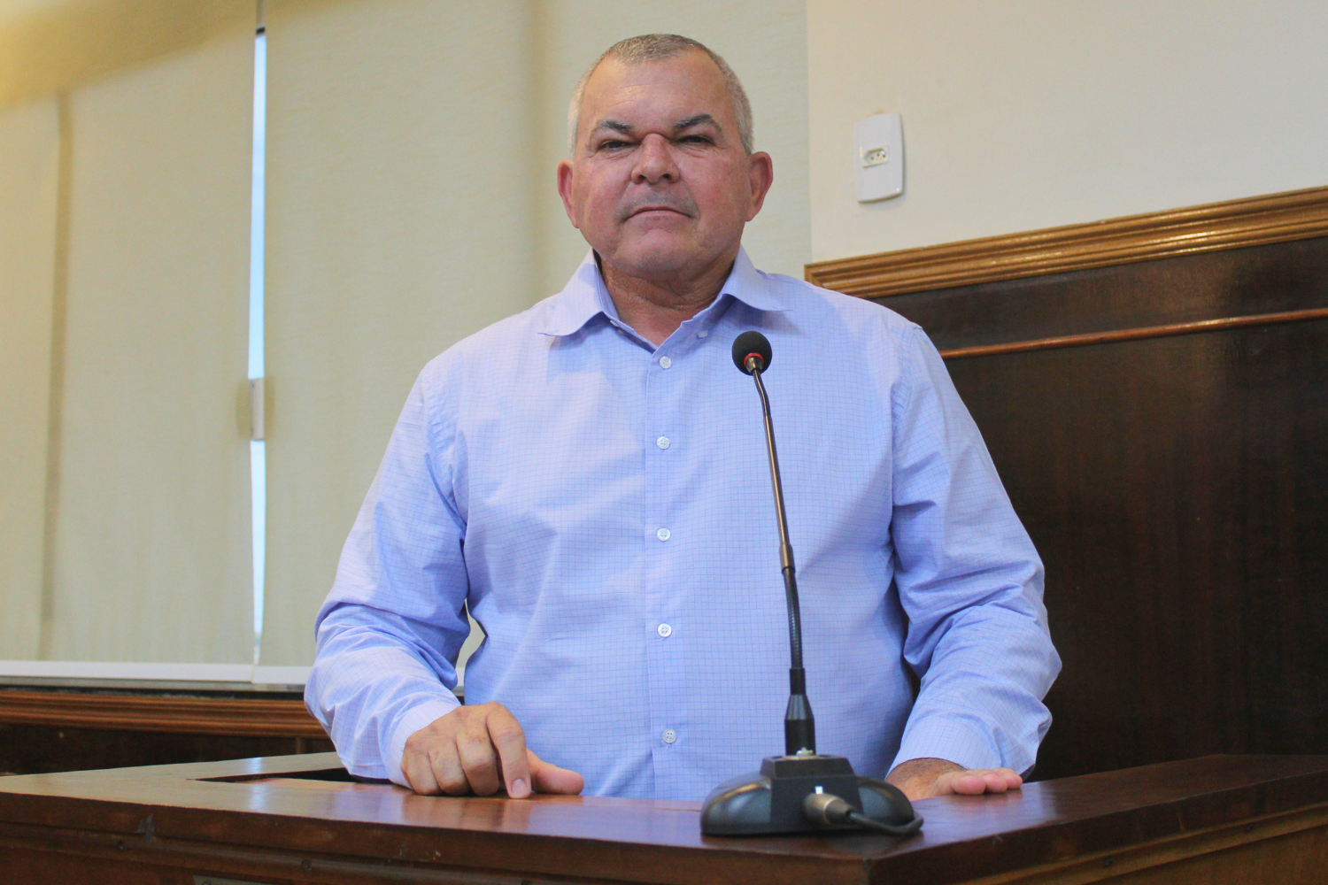 Vereador Leandro Nacimbeni apresenta Moção de Congratulações aos Corretores de Imóveis do Município