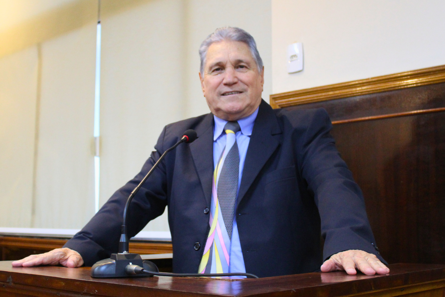  Vereador Nelsinho Luíz questiona Executivo Municipal sobre início da recuperação da ponte que dá acesso aos bairros Vila Mariana e Jardim Popular
