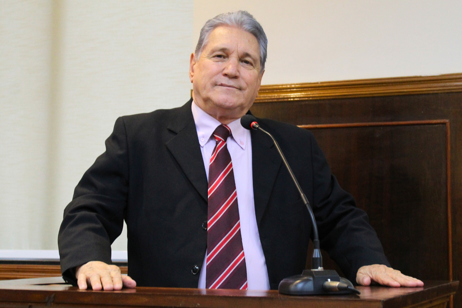 Vereador Nelsinho Luíz busca junto ao Centro Paula Souza implantação do curso técnico de Enfermagem Novo Horizonte