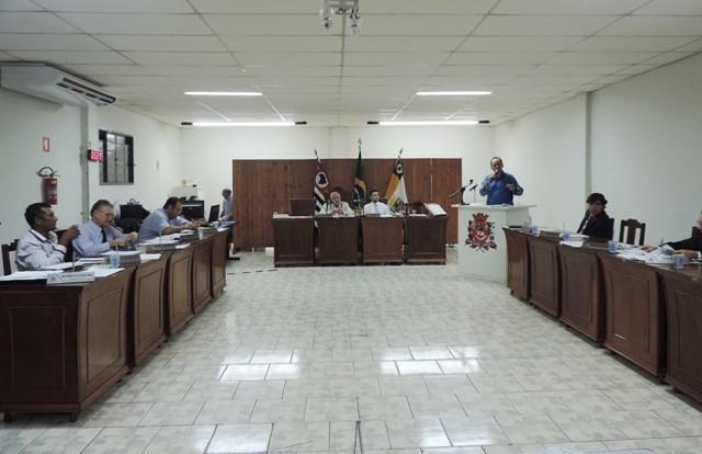 Assista à sessão ordinária realizada na última segunda-feira