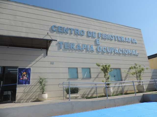 Vereadores participam da cerimônia de inauguração do Centro de Fisioterapia e Terapia Ocupacional "Noêmia Martins"